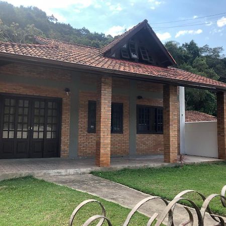 Casa Tijolinho A Vista - 150 Mt Praia Villa Governador Celso Ramos Eksteriør billede