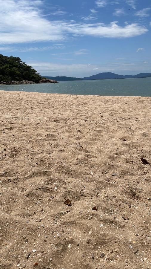 Casa Tijolinho A Vista - 150 Mt Praia Villa Governador Celso Ramos Eksteriør billede